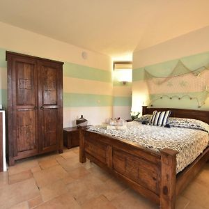 Camera con letto king size